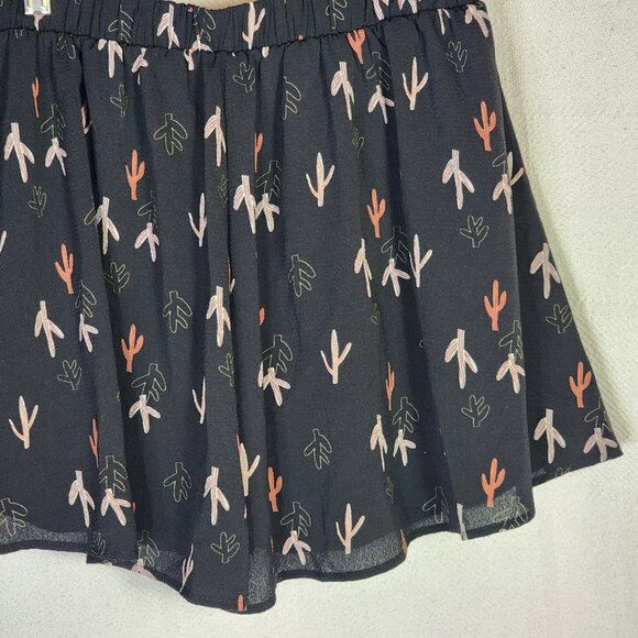 Le Lis Black with Tonal Brown Cactus Fully Lined Poly Span Shorts Macy's Size L - Picture 10 of 16
